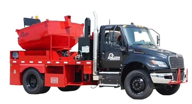  Falcon Asphalt Patch Truck